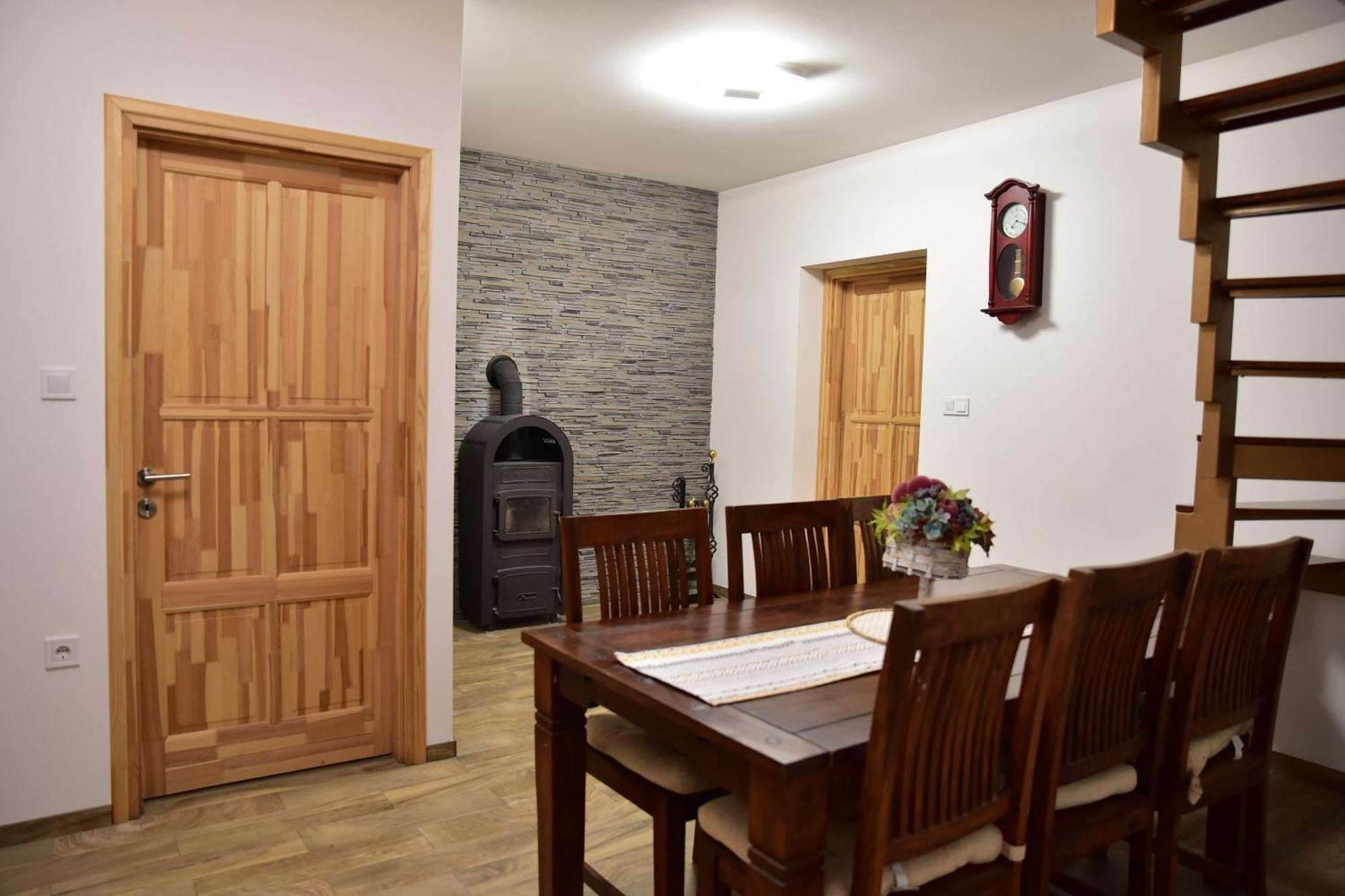 Ásotthalom Gyoember Tanyaヴィラ 部屋 写真