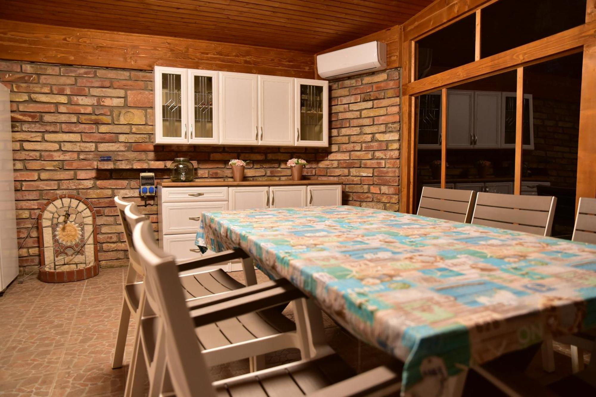 Ásotthalom Gyoember Tanyaヴィラ 部屋 写真